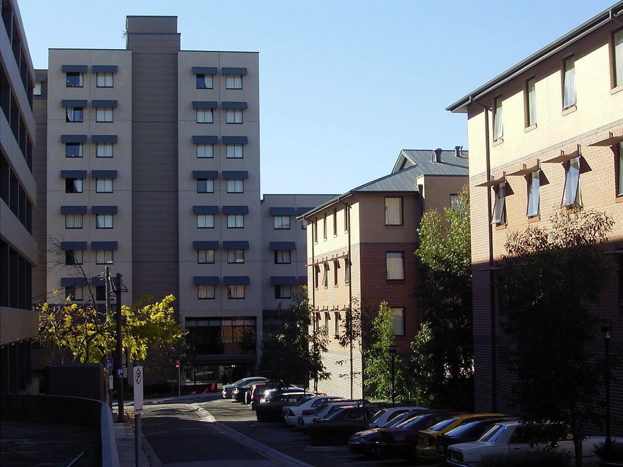 Sydney University Village Extérieur photo